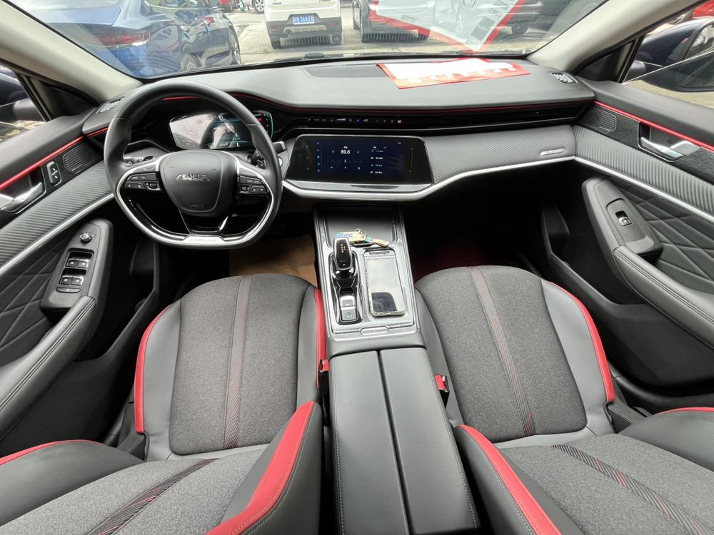 Yixuan Max 2021 1.5T Dazzling Hipster Edition – фото 10