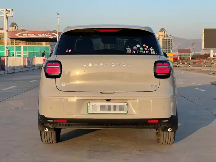 Leapmotor A10 2026 Model 505 Yuexiang Edition – фото 5