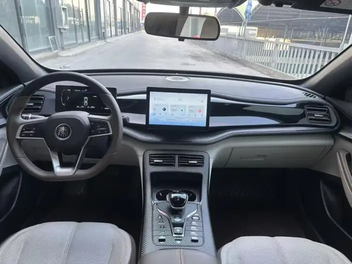 BYD Qin PLUS DM 2024 Model Honor Edition DM-i 55KM Leading Model – фото 7