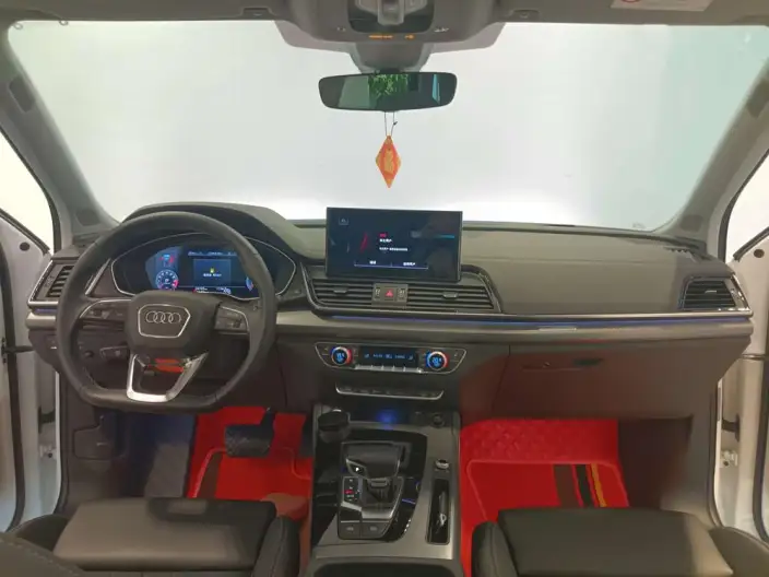 Audi Q5L 2021 Model 45 TFSI Luxury Dynamic Model – фото 9
