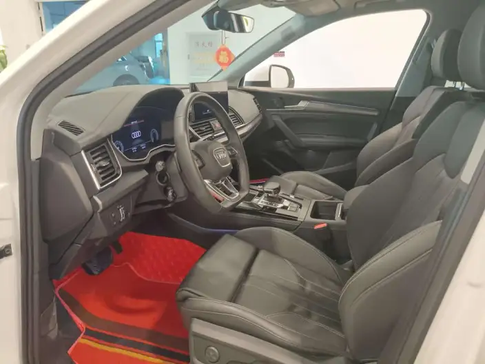 Audi Q5L 2021 Model 45 TFSI Luxury Dynamic Model – фото 10