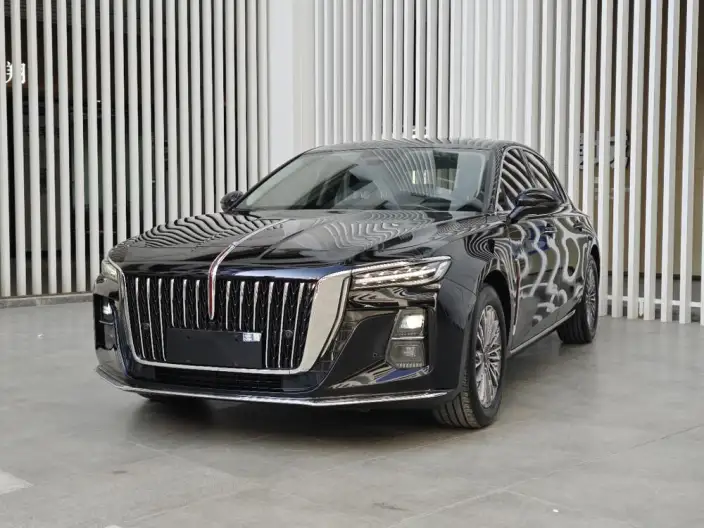 Hongqi H5 2023 Model 2.0T Automatic Smart Flag Enjoy Edition