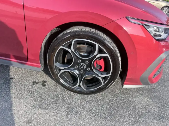 Volkswagen Golf GTI 2025 Model 380TSI DSG GTI – фото 8