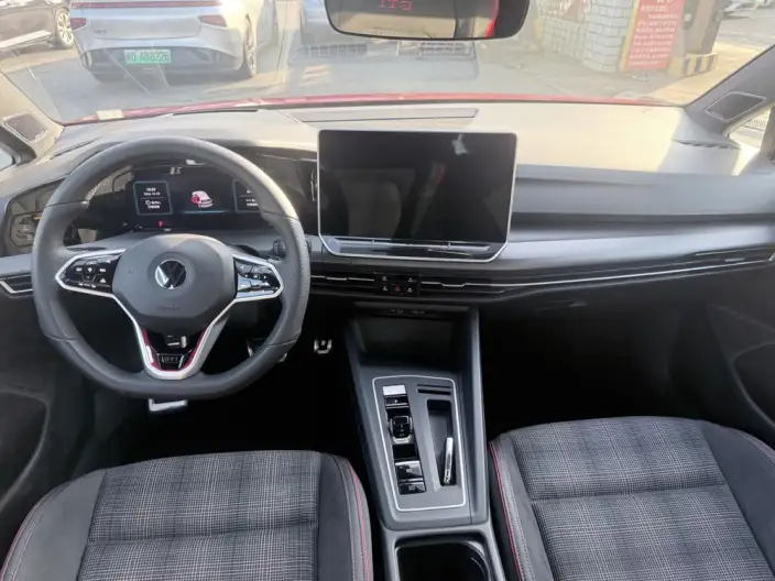 Volkswagen Golf GTI 2025 Model 380TSI DSG GTI – фото 10