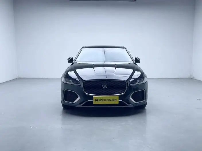 Jaguar XFL 2024 Model 2.0T P250 2WD Exclusive Deluxe Edition