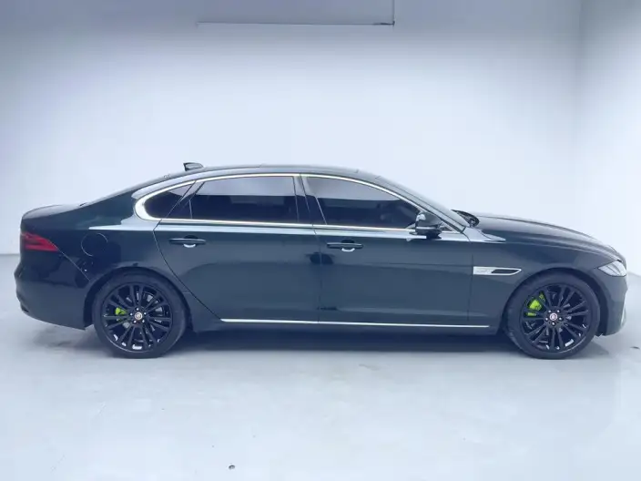 Jaguar XFL 2024 Model 2.0T P250 2WD Exclusive Deluxe Edition – фото 8