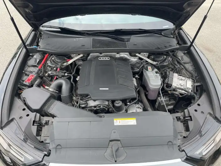 Audi A6L 2023 Model Facelift 55 TFSI quattro Exclusive Dynamic Model – фото 6