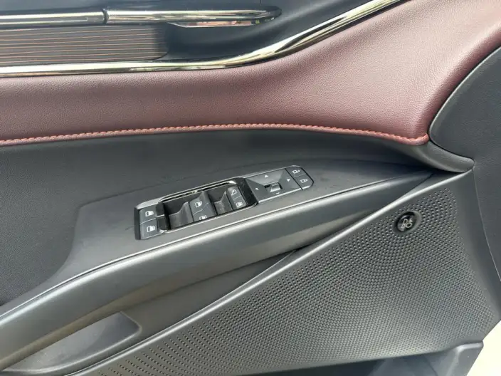 Ford Mondeo 2023 Model EcoBoost 245 Supreme Model – фото 8