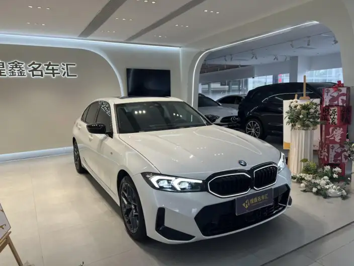 BMW 3 Series 2025 Model 330Li M Sports Night Set