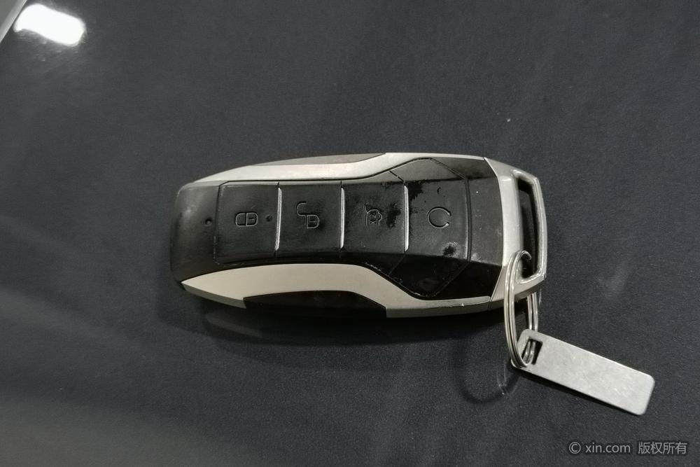 BYD Song Pro DM Модель 2019 года DM 1.5T 4WD performance version Luxury – фото 6