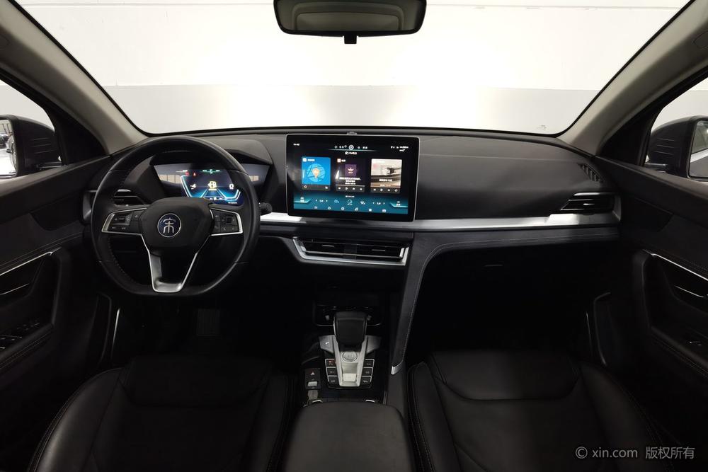 BYD Song Pro DM Модель 2019 года DM 1.5T 4WD performance version Luxury – фото 11