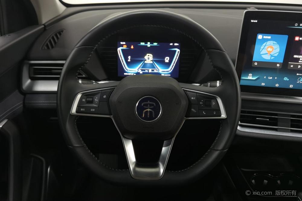 BYD Song Pro DM Модель 2019 года DM 1.5T 4WD performance version Luxury – фото 13