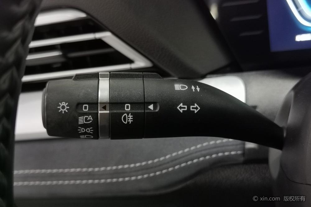 BYD Song Pro DM Модель 2019 года DM 1.5T 4WD performance version Luxury – фото 15