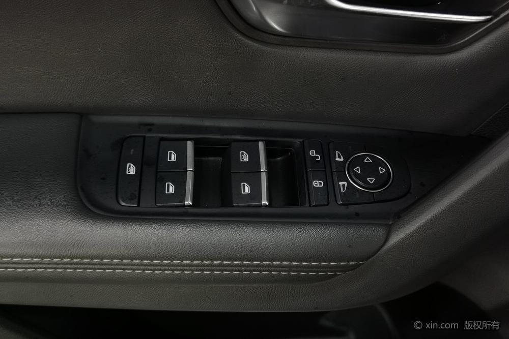 BYD Song Pro DM Модель 2019 года DM 1.5T 4WD performance version Luxury – фото 23