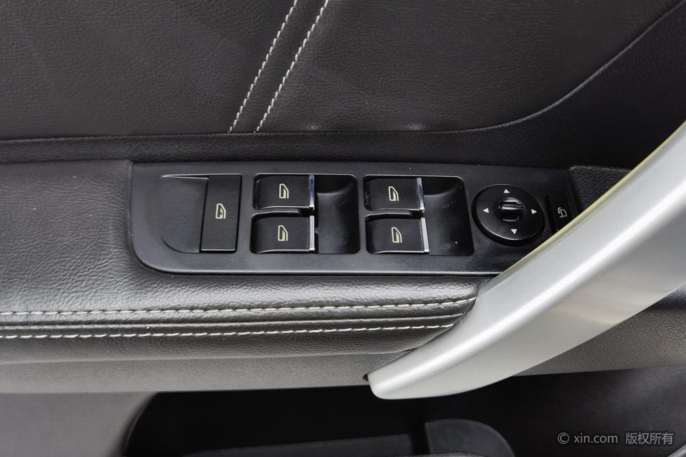 Geely Emgrand 2017 Sedan Millionth 1.5L Manual Upward – фото 22