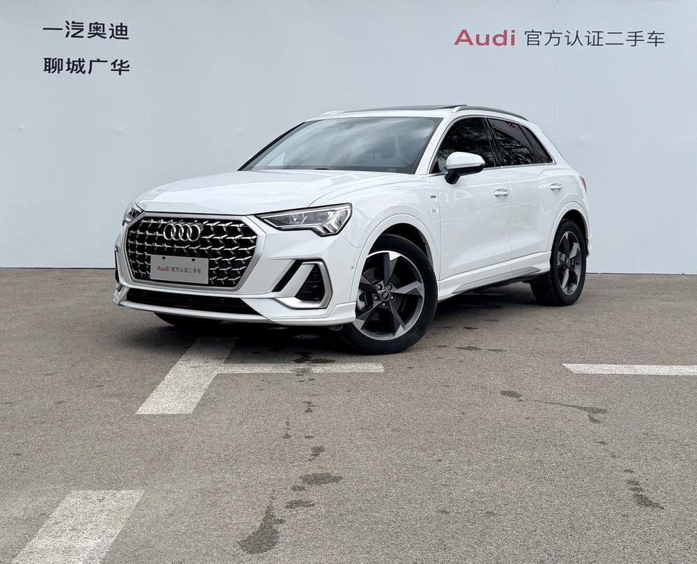 AUDI Q3 2024 35 TFSI Stylish Dynamic – фото 1