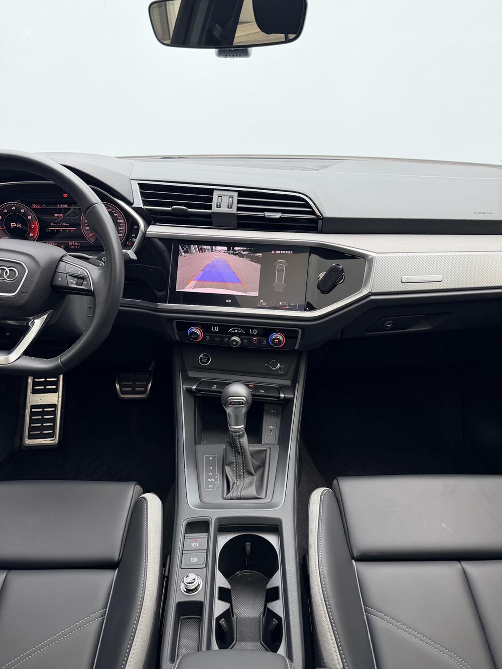 AUDI Q3 2024 35 TFSI Stylish Dynamic – фото 10