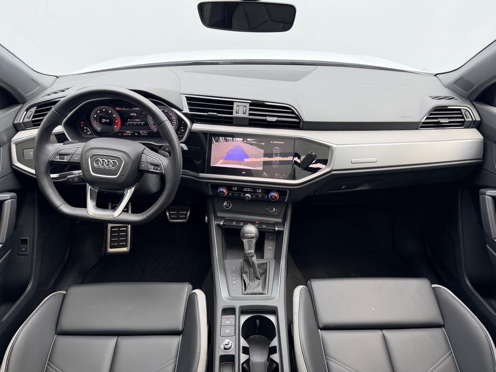 AUDI Q3 2024 35 TFSI Stylish Dynamic – фото 11