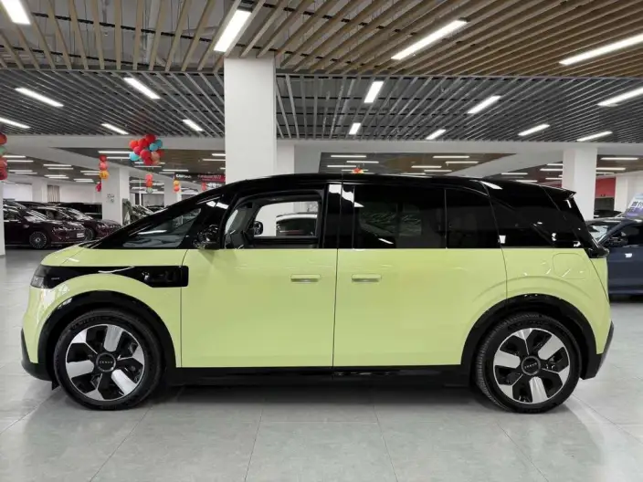 ZEEKR MIX 2025 Model 76kWh Smart Driving Edition