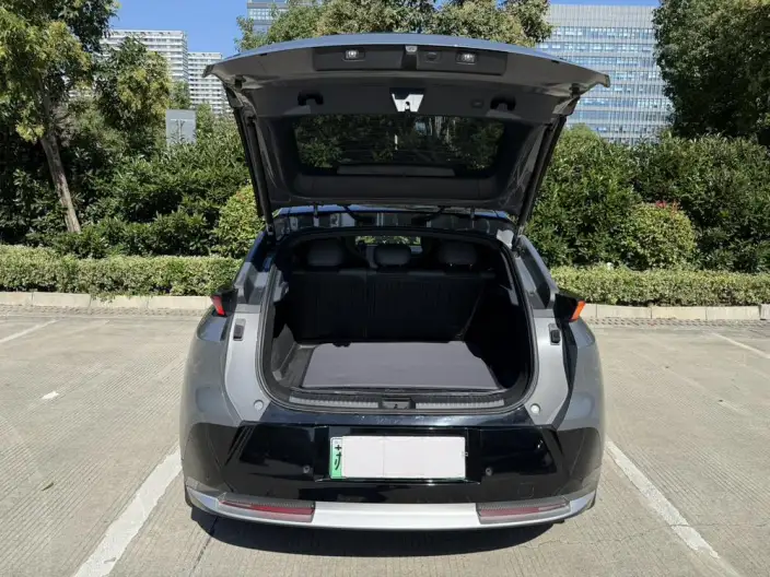 Lynk & Co 20 2025 Model Z20 530km Rear Drive Max – фото 7