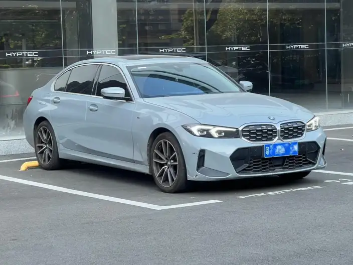 BMW 3 Series 2025 Model 325Li M Sports Set