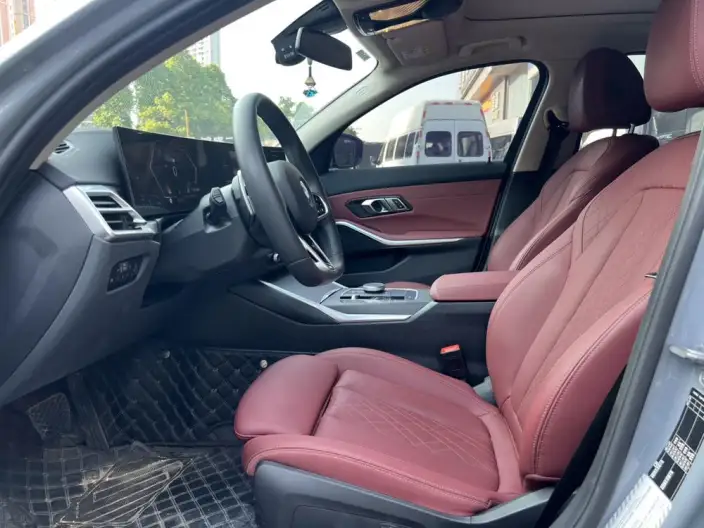 BMW 3 Series 2025 Model 325Li M Sports Set – фото 8