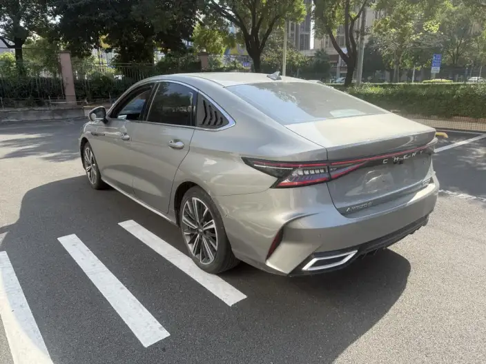Chery Arrizo 8 2022 Model 1.6TGDI DCT Shang