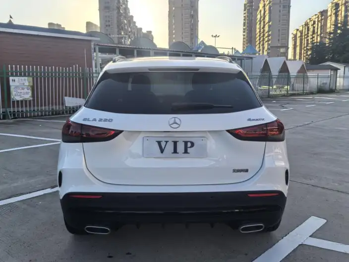 Mercedes-Benz GLA 2022 Model GLA 220 4MATIC – фото 5