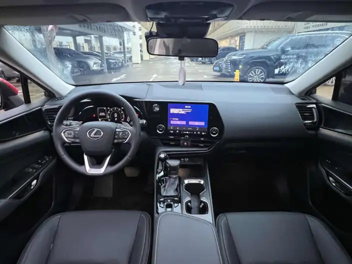 Lexus NX 2025 Model 200 Qian Drive FUN – фото 7