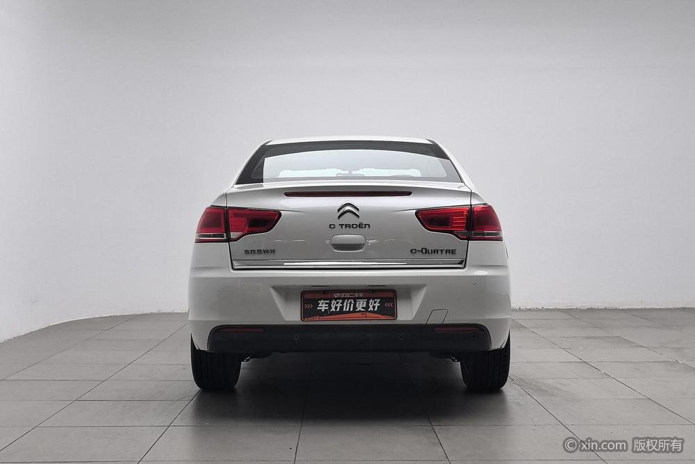 Citroën C-Triomphe 2013 Sedan 1.6L Manual Fashion – фото 3