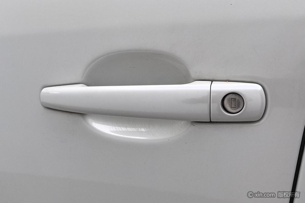 Citroën C-Triomphe 2013 Sedan 1.6L Manual Fashion – фото 10