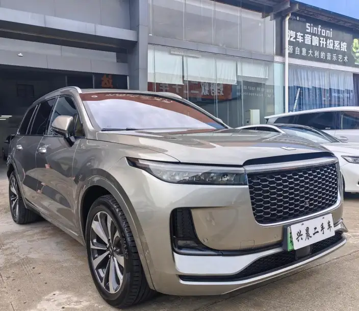 Li Auto ONE 2021 Model Extended Range 6 seat Edition