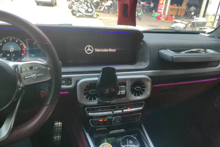 Mercedes-Benz G-Class 2022 Model G 500 – фото 9