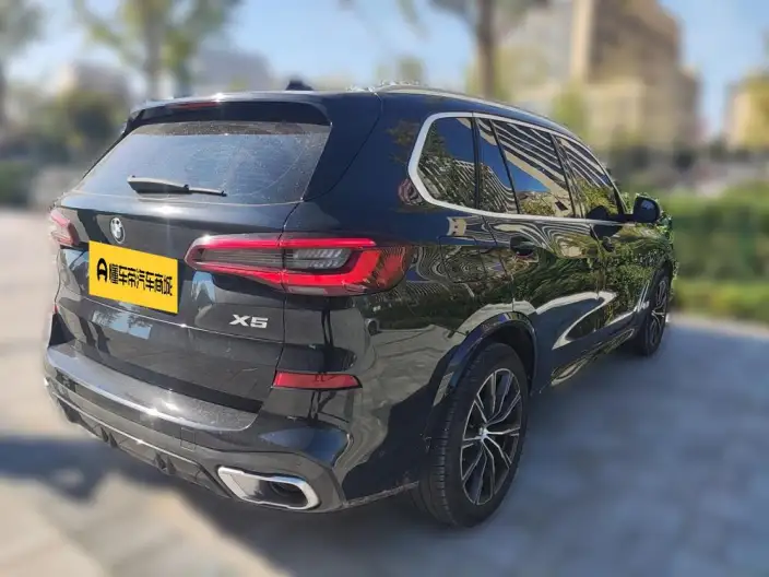 BMW X5 2022 Model Facelift xDrive 30Li Exclusive Model M Sports Set