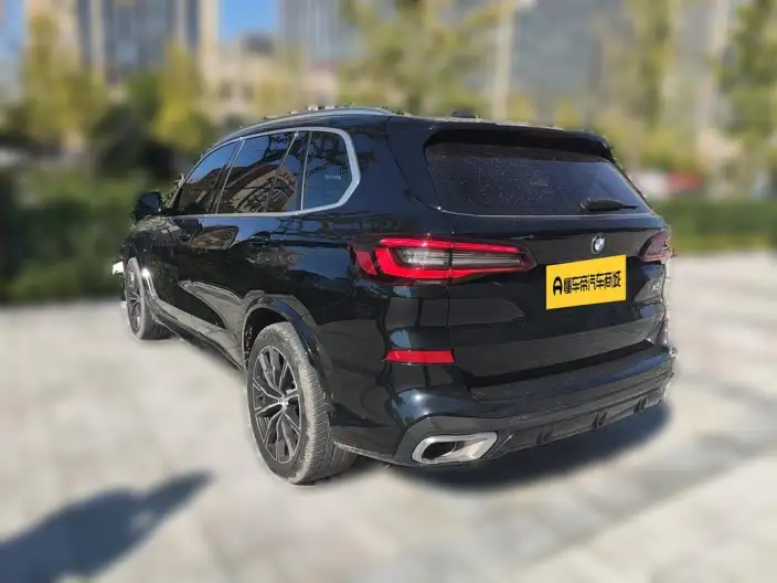 BMW X5 2022 Model Facelift xDrive 30Li Exclusive Model M Sports Set