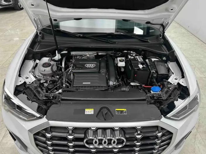 AUDI Q3 2022 Model 35 TFSI Fashion Dynamic Model – фото 7
