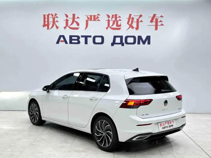 Volkswagen Golf 2021 Model 280TSI DSG Pro – фото 5