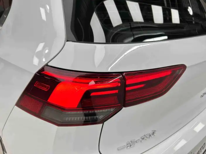 Volkswagen Golf 2021 Model 280TSI DSG Pro – фото 10