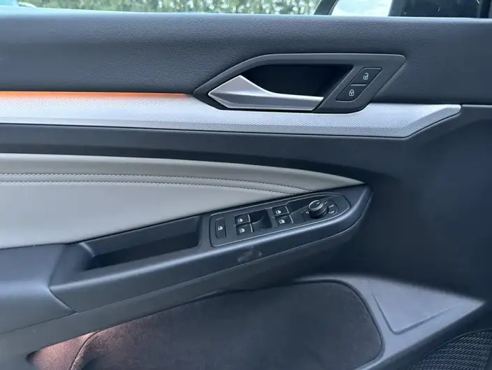 Volkswagen Golf 2023 Model Facelift 280TSI DSG Pro – фото 7