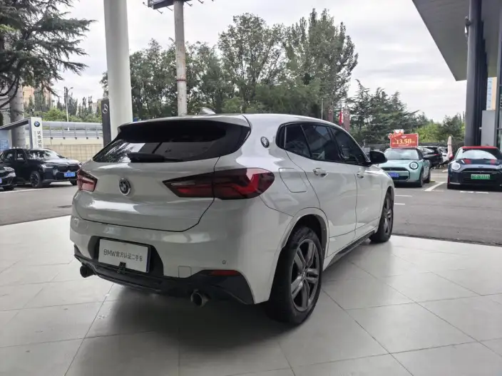 BMW X2 2022 Model sDrive25i M Off-road Set – фото 5