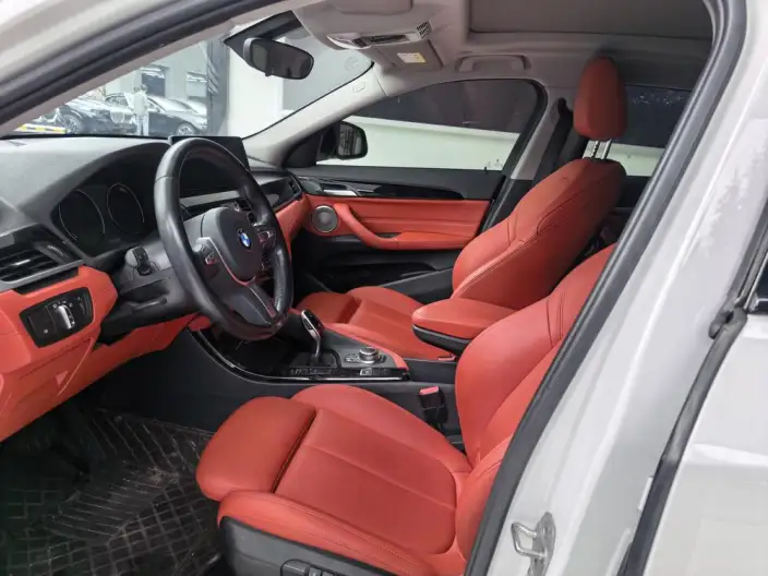 BMW X2 2022 Model sDrive25i M Off-road Set – фото 9