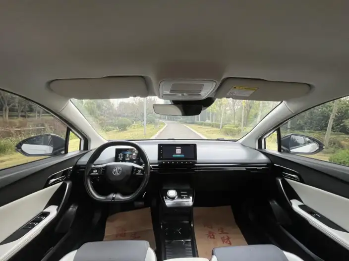 MG4 2023 Model 425km Executive Edition – фото 8