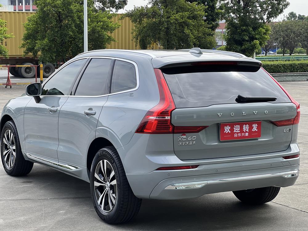 Volvo XC60 2024 B5 4WD Smart Enjoy Luxury – фото 4
