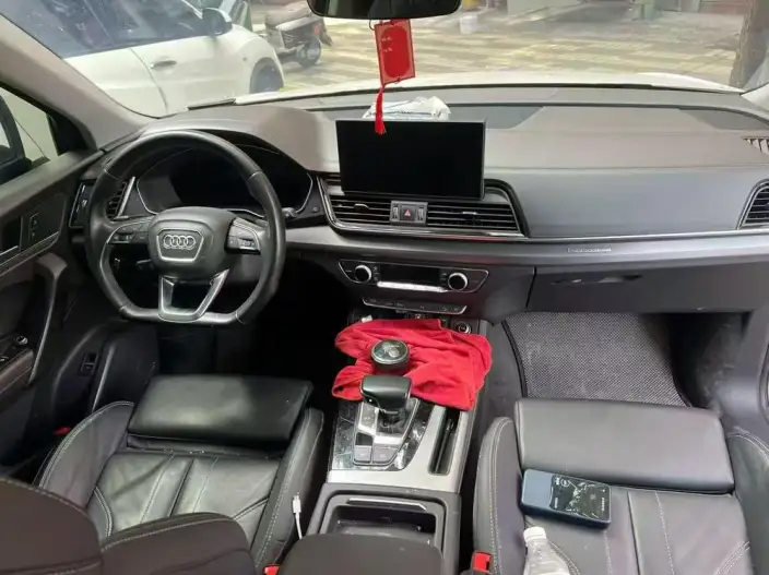 Audi Q5L 2022 Model 40T Fashion Dynamic Model – фото 6