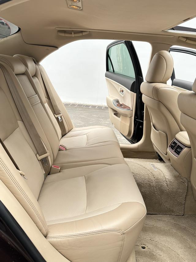 Toyota Crown 2012 2.5L Royal Leather – фото 11