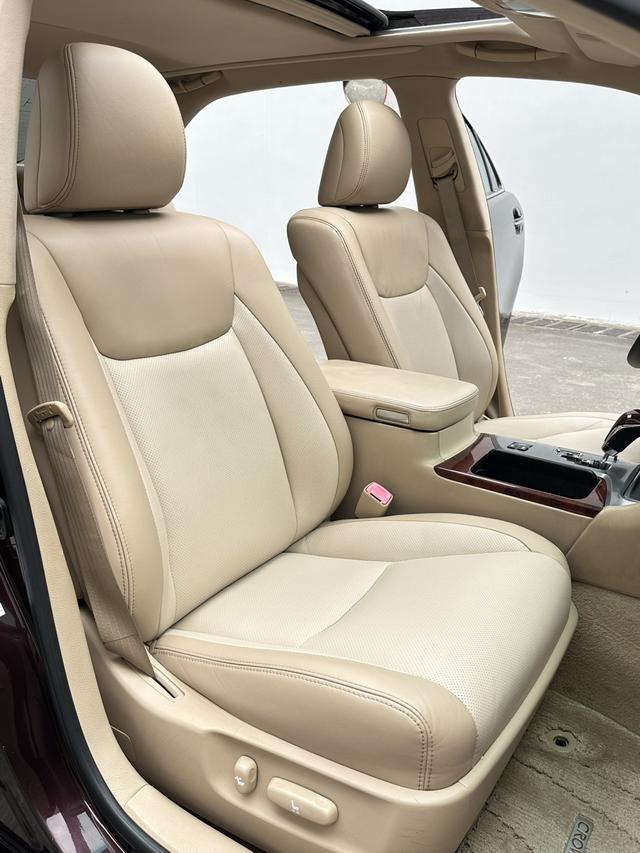 Toyota Crown 2012 2.5L Royal Leather – фото 12