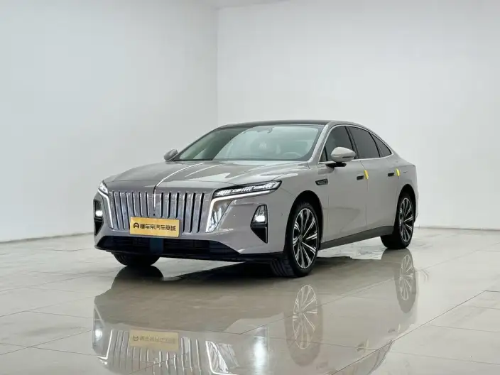 Hongqi H7 PHEV 2026 Model 210 4WD Smart Hybrid Edition – фото 1