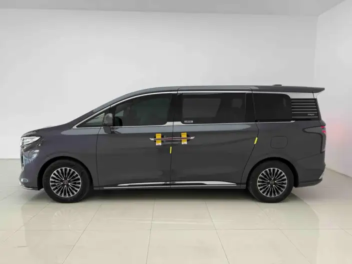 HONGQI HQ9 PHEV 2026 Model 4WD Premium Edition – фото 4