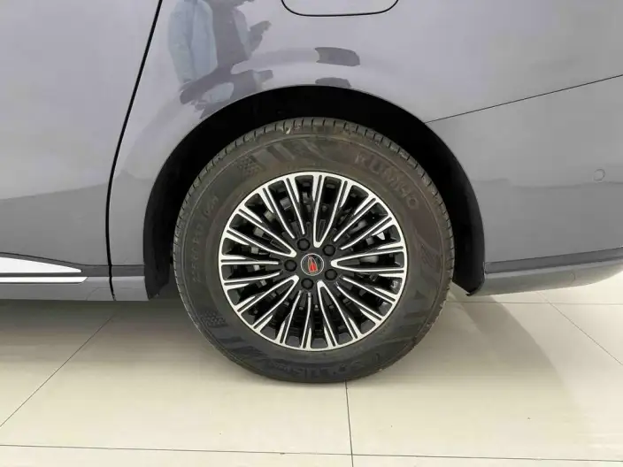 HONGQI HQ9 PHEV 2026 Model 4WD Premium Edition – фото 9