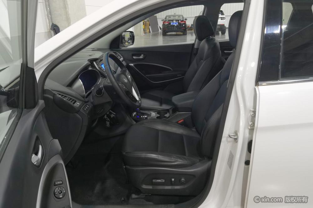 Hyundai Santa Fe 2013 2.4L Auto 2WD Smart – фото 17